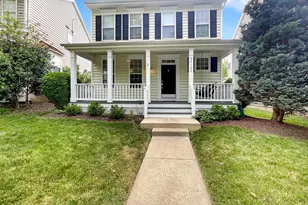 26124 Flintonbridge Dr, Chantilly, VA 20152 - Photo 1