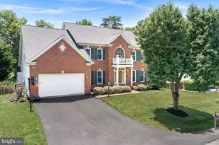 43801 Timberbrooke Pl, Ashburn, VA 20147 - Photo 1