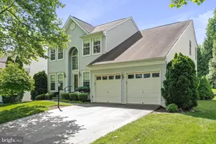 228 E King James St, Purcellville, VA 20132 - Photo 1