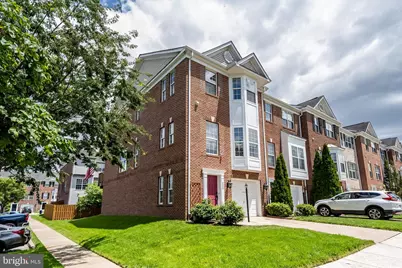 222 Hawks View Square SE, Leesburg, VA 20175 - Photo 1