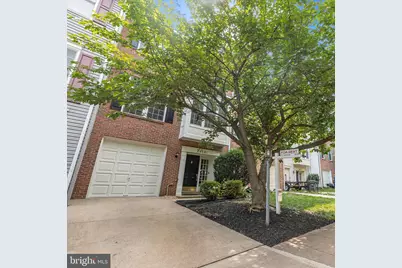 20581 Banbury Square, Sterling, VA 20165 - Photo 1