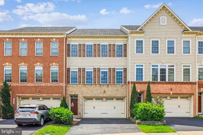 42621 Offenham Terrace, Chantilly, VA 20152 - Photo 1