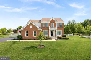 41311 Silverside Dr, Leesburg, VA 20175 - Photo 1