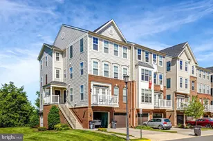 43405 Town Gate Square, Chantilly, VA 20152 - Photo 1