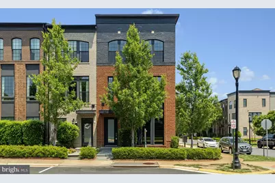 23112 Brooksbank Square, Brambleton, VA 20148 - Photo 1