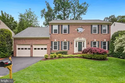 20479 Quarterpath Trace Circle, Sterling, VA 20165 - Photo 1