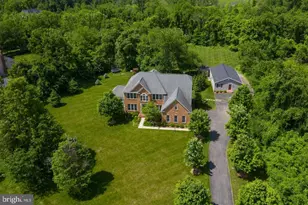 17301 Roundmont Pl, Round Hill, VA 20141 - Photo 1