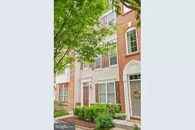 42927 McComas Terrace, Chantilly, VA 20152 - Photo 1
