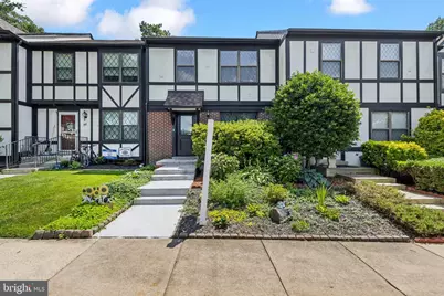 297 Chelmsford Court, Sterling, VA 20165 - Photo 1