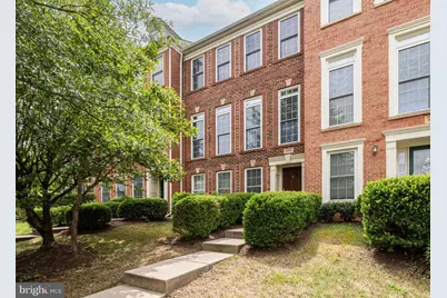 42990 Matties Terrace, Chantilly, VA 20152 - Photo 1