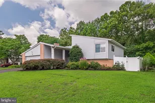 137 S Fox Rd, Sterling, VA 20164 - Photo 1