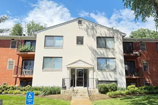 125 Clubhouse Dr SW, Leesburg, VA 20175 - Photo 1