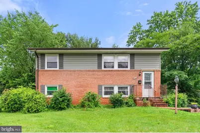 1006 S Ironwood Road, Sterling, VA 20164 - Photo 1