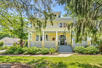 311 S Maple Avenue, Purcellville, VA 20132 - Photo 1