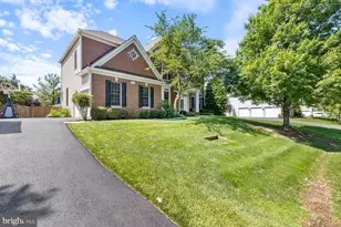 20736 Ashburn Station Pl, Ashburn, VA 20147 - Photo 1