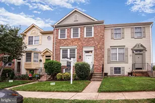 21806 Leatherleaf Cir, Sterling, VA 20164 - Photo 1