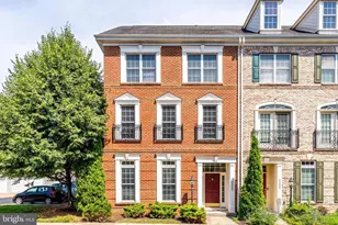 22948 Fanshaw Square, Brambleton, VA 20148 - Photo 1