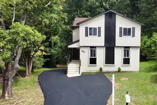 208 Keyes Ct, Sterling, VA 20164 - Photo 1