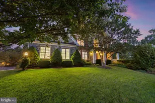 25778 Tullow Pl, Chantilly, VA 20152 - Photo 1