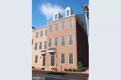 246 Crescent Station Terrace SE, Leesburg, VA 20175 - Photo 1