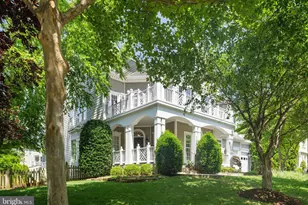 42864 Sandhurst Ct, Broadlands, VA 20148 - Photo 1