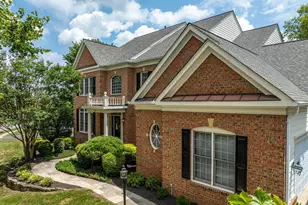 18752 Upper Meadow Dr, Leesburg, VA 20176 - Photo 1