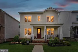 42023 Spring Air Dr, Brambleton, VA 20148 - Photo 1