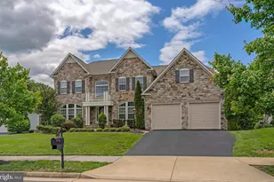 2115 Sundrum Pl NE, Leesburg, VA 20176 - Photo 1