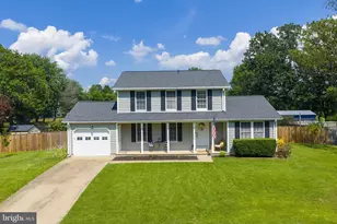 330 S 15th St, Purcellville, VA 20132 - Photo 1