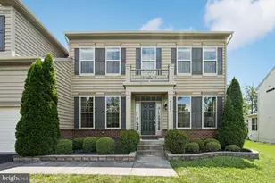 42121 Oak Crest Cir, Aldie, VA 20105 - Photo 1