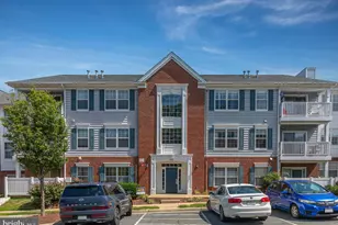 653 Constellation Square SE, Leesburg, VA 20175 - Photo 1