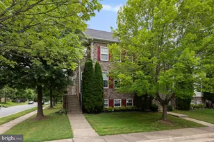 301 Oxford Glen Ct, Purcellville, VA 20132 - Photo 1