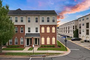 19441 Promenade Dr, Leesburg, VA 20176 - Photo 1