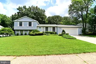 104 Silverleaf Ct, Sterling, VA 20164 - Photo 1