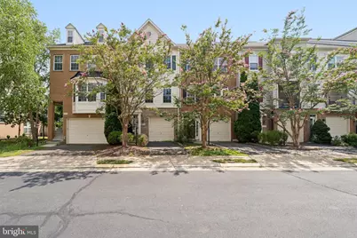 24722 Clock Tower Square, Aldie, VA 20105 - Photo 1