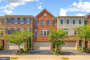 26065 Huntwick Glen Square, Aldie, VA 20105 - Photo 1