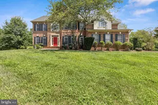 26368 Strathaven Ct, Chantilly, VA 20152 - Photo 1