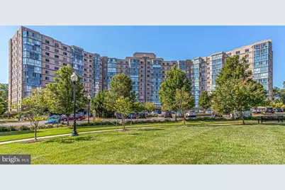 19375 Cypress Ridge Terrace #1002, Leesburg, VA 20176 - Photo 1