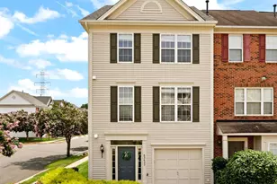 45433 Clarkes Crossing Square, Sterling, VA 20164 - Photo 1