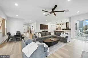 24008 Littleleaf Ct, Aldie, VA 20105 - Photo 1