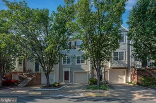 508 Kalmia Square NE, Leesburg, VA 20176 - Photo 1