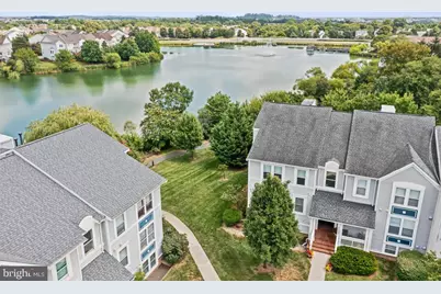 20594 Cornstalk Terrace #201, Ashburn, VA 20147 - Photo 1