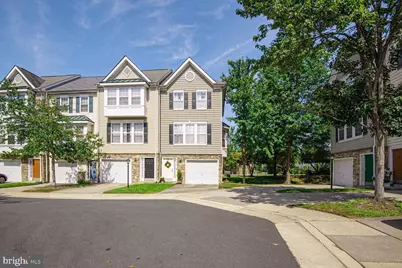 23004 Fontwell Square, Sterling, VA 20166 - Photo 1