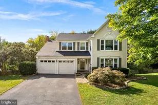 17313 Pickwick Dr, Purcellville, VA 20132 - Photo 1