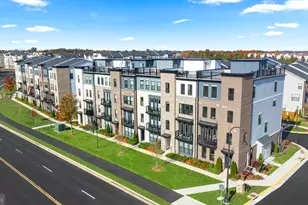 43176 Farringdon Sq, Broadlands, VA 20148 - Photo 1