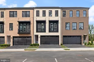 42223 Shining Star Sq, Brambleton, VA 20148 - Photo 1