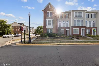 25109 Gunnery Square, Chantilly, VA 20152 - Photo 1