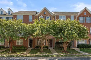23058 Weybridge, Ashburn, VA 20148 - Photo 1