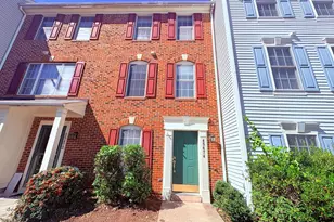 45474 Oak Trail Square, Sterling, VA 20164 - Photo 1