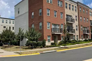 42892 Sandy Quail Ter, Ashburn, VA 20148 - Photo 1